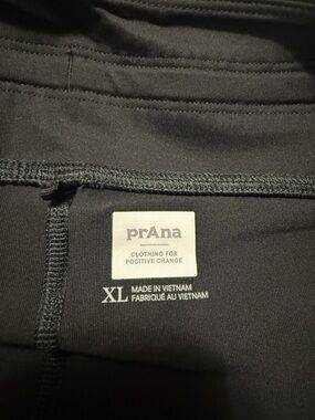 prAna Koen black athletic skort with built-in spandex. Size XL